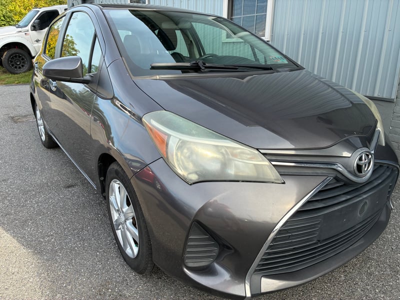 2015 Toyota Yaris LE